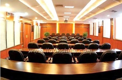 新華建國飯店與河南康輝國際旅行社攜手打造專業(yè)會議會展服務(wù)新標(biāo)桿